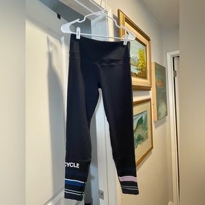 Brand new, never worn! lilybod and SoulCycle collab. Size medium, navy blue.